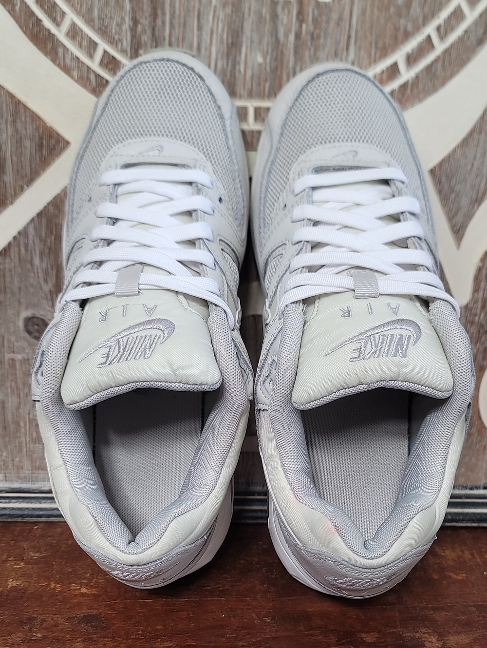 Nike Wmns Air Max Command "Light Bone/White" Wmns 9.5 Good Condition - Picture 5 of 12